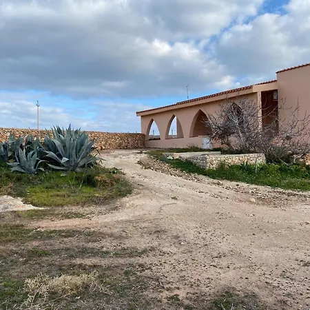Relax E Tranquillità A Cala Pisana Casa de Férias *